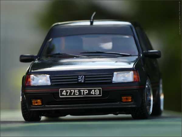 1:18 Peugeot 205 GTI - BBS RS Alufelgen - inkl.OVP